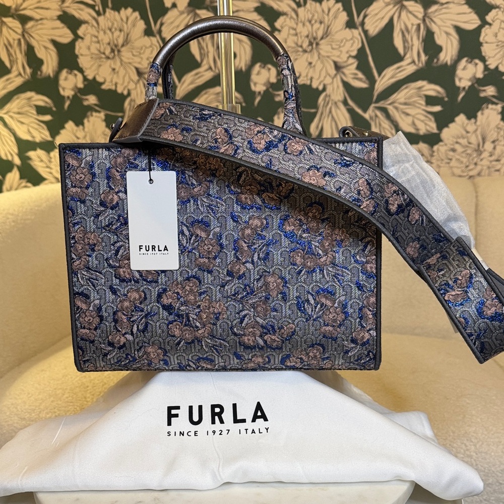 Furla Authentic Opportunity Tote Rare Floral Crossbody Strap & Dustbag NWT